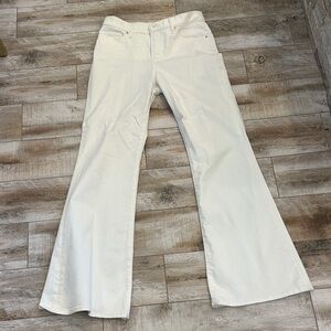 Express Women's Cream Flare Jeans